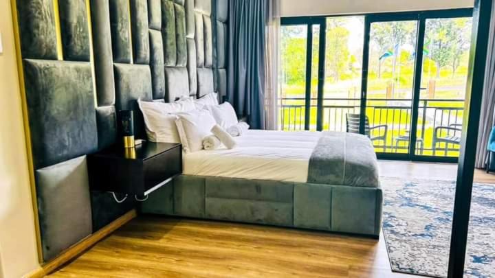 Estcourt Hotel | Apex Boutique Hotel
