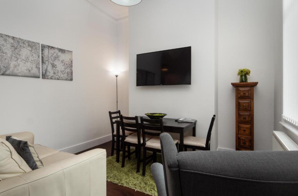 Sunderland House | Apex Living NE - Beachville House 4 Beds FREE PARKING