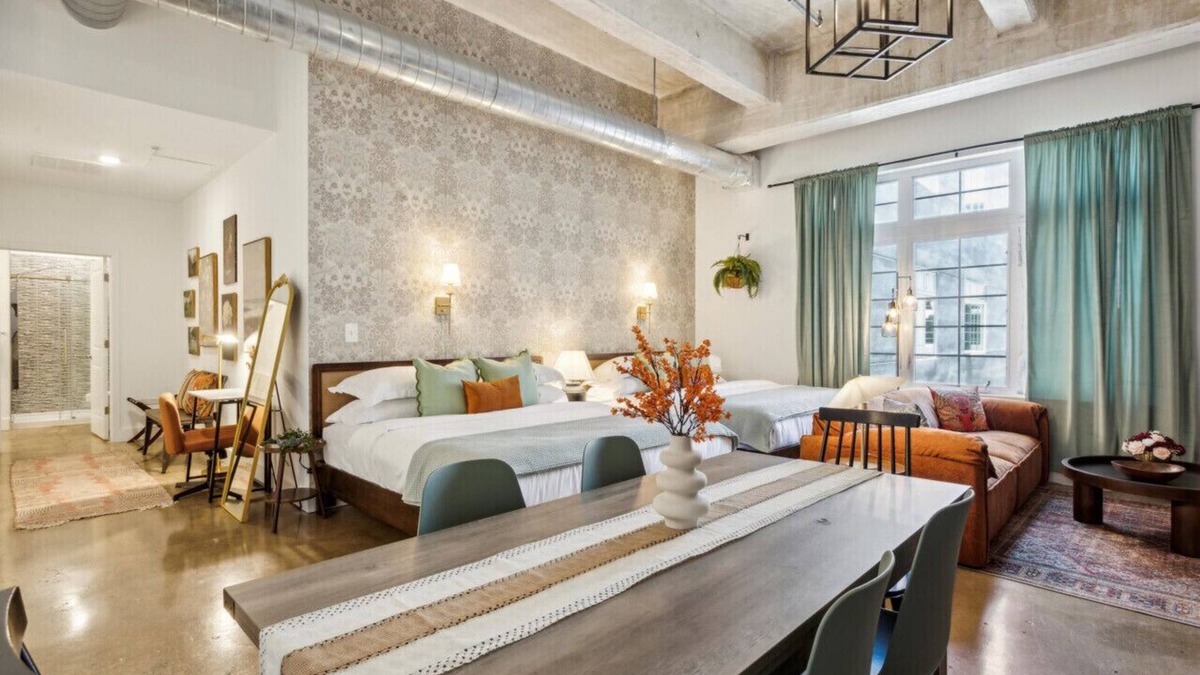 Brewerytown Apartment | Apex Studio| Loft, Free parking, Gym, Game Room