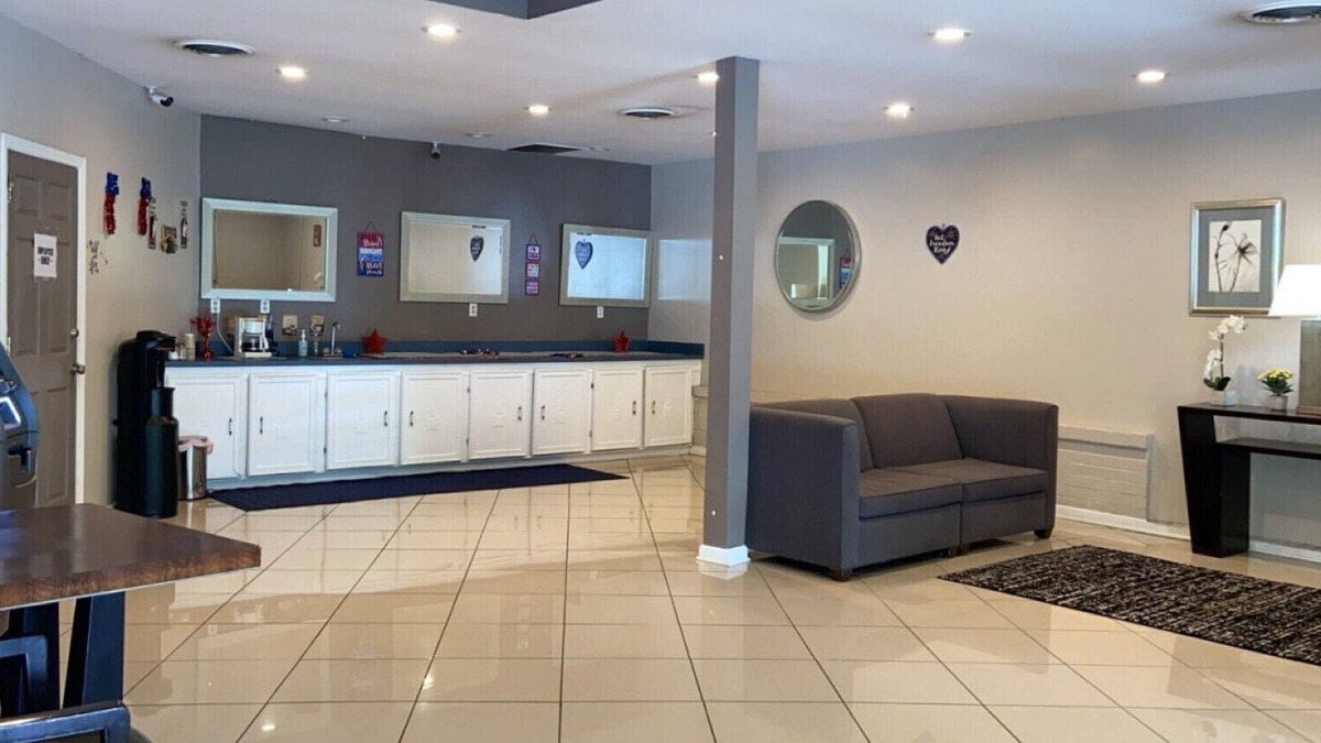 Martinsburg Hotel | Apm Inn & Suites