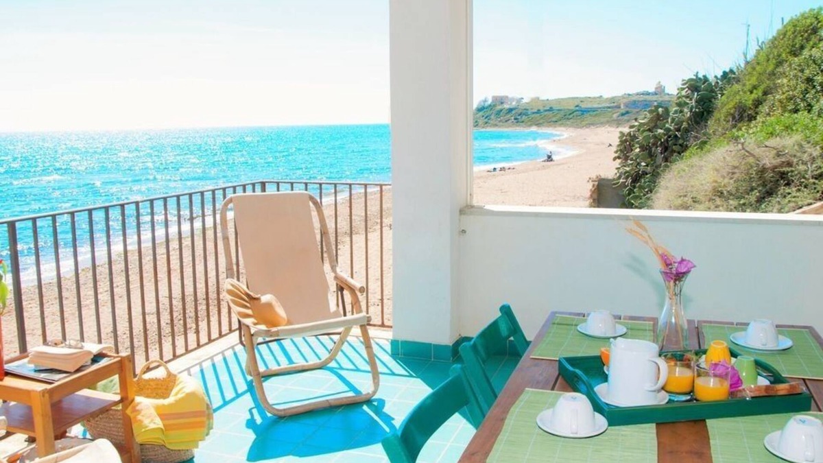 Marinella di Selinunte Apartment | Apollo's Terraces Beach apartments less than 20 m from the sea! Ponente