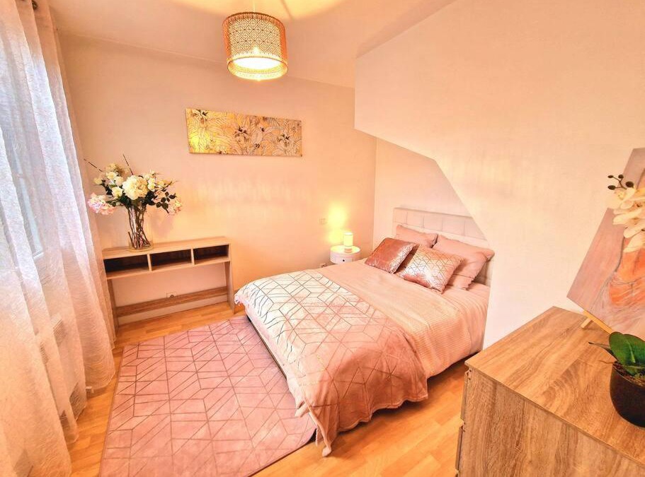Evreux Apartment | App 5 - T3 Hyper Centre Lumineux et Calme 5min Gare