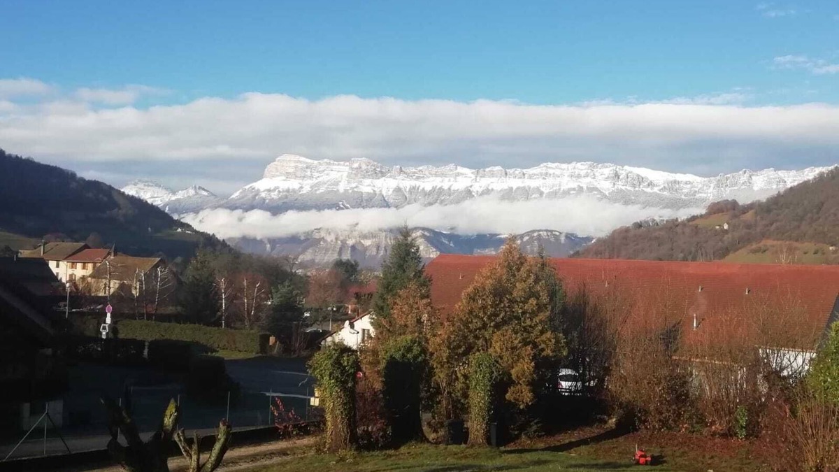 Theys Apartment | App T2 - 55m2 15 minutes from 7 Laux /Prapoutel