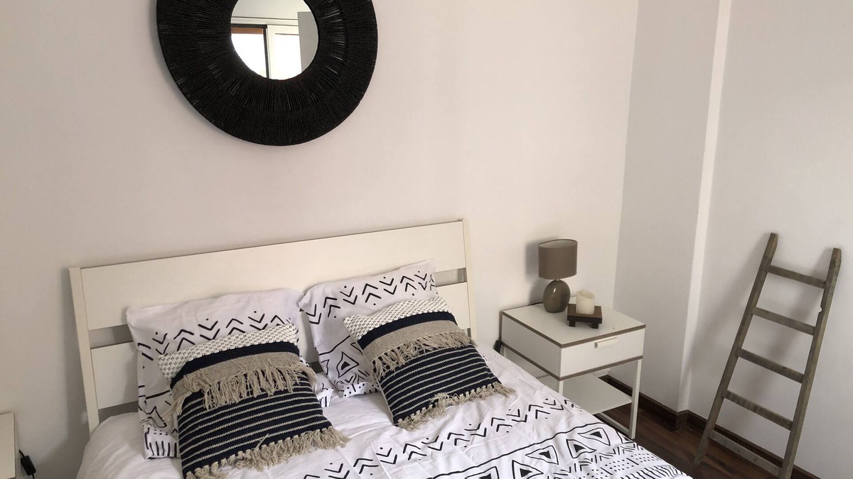Collblanc y La Torrassa Apartment | Appartement Cosy et Lumineux