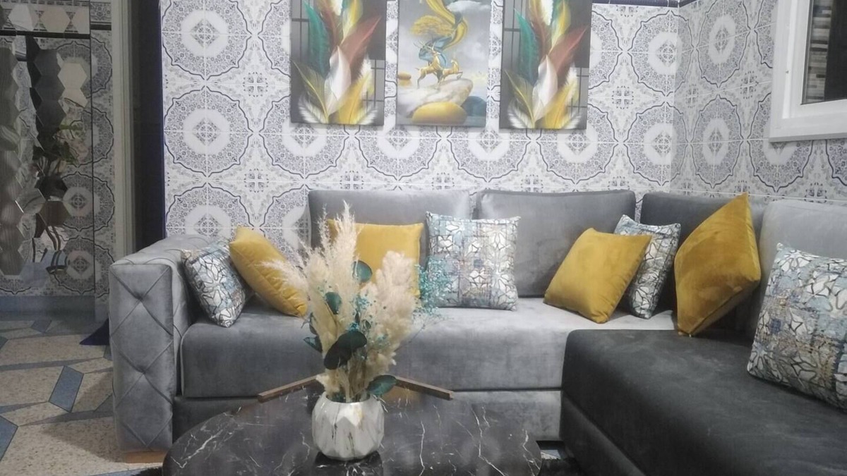 Meknes Apartment | Apparently very very clean with ideal location.