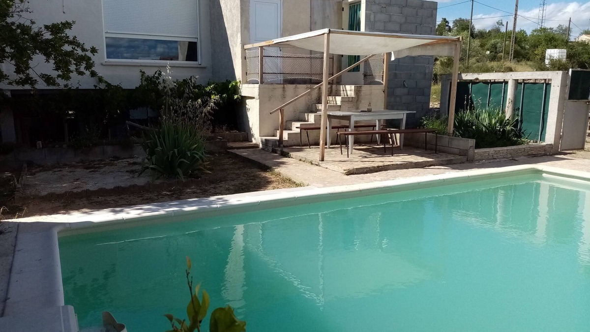 Saint-Ambroix Apartment | Apparently with swimming pool