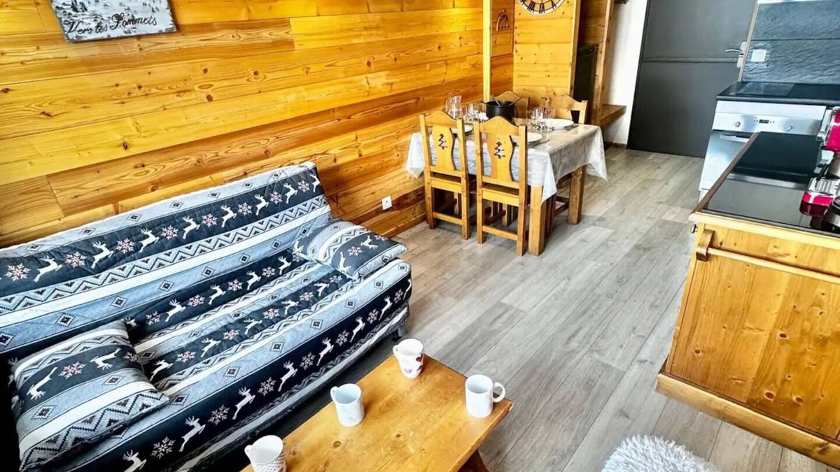 Les Bruyeres Apartment | Appart' Chalet - Ski/Spa at foot - 4/5 people