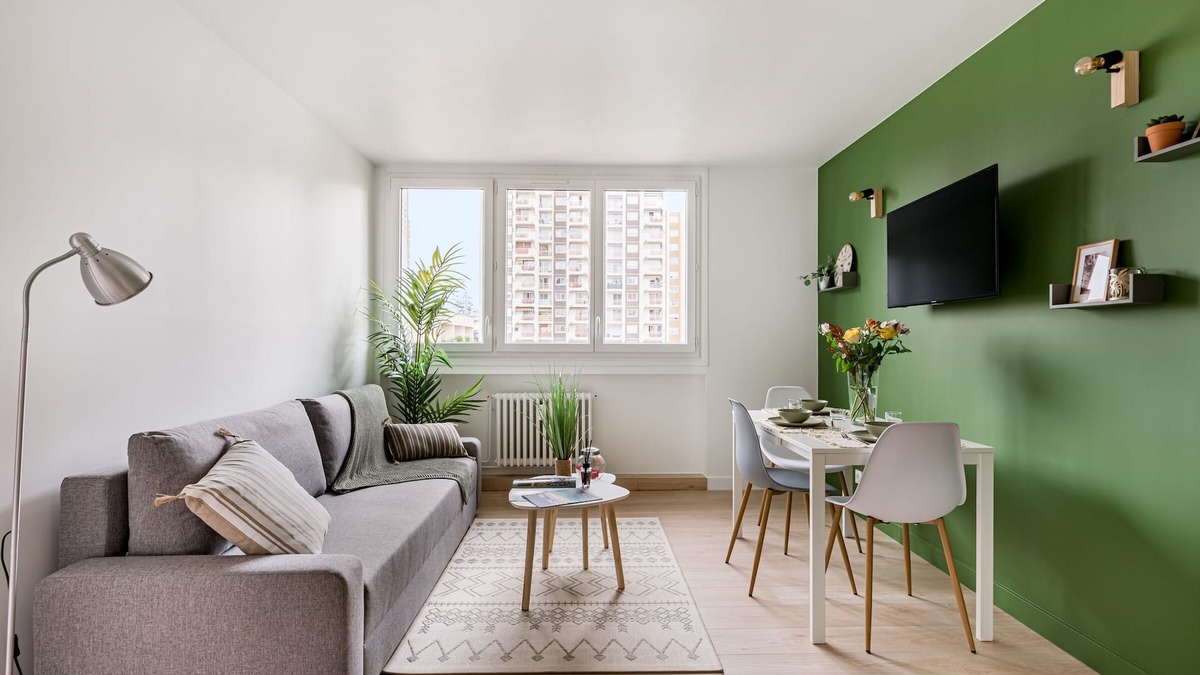 Saint-Etienne Apartment | Appart Cosy - Comme à la Maison - Saint-étienne. Garage et Deux Balcons