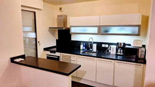 Saint-Fargeau Apartment | Appart cosy tout confort Metro 11 avec parking