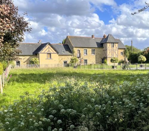 Chantepie House | Appart' d'hôtes , ch et gîte au Manoir de la Haute Pilais