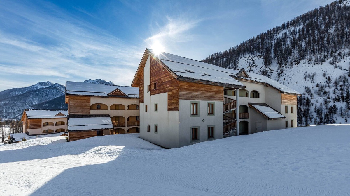 Arvieux Condo | Appart de montagne au calme, avec casiers à ski!