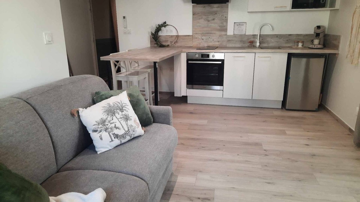 Tulette Apartment | Appart' Hôtel avec terrasse, Clim, TV connectée