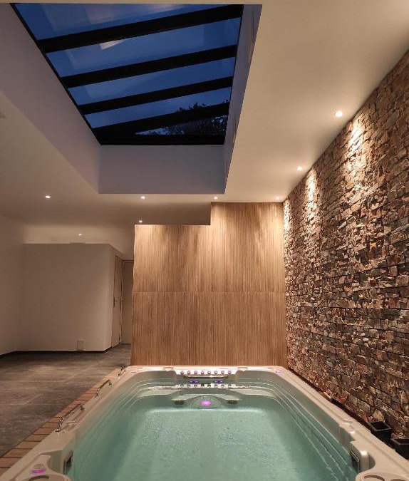 Vannes Apartment | Appart hôtel & Spa La Villa du Port