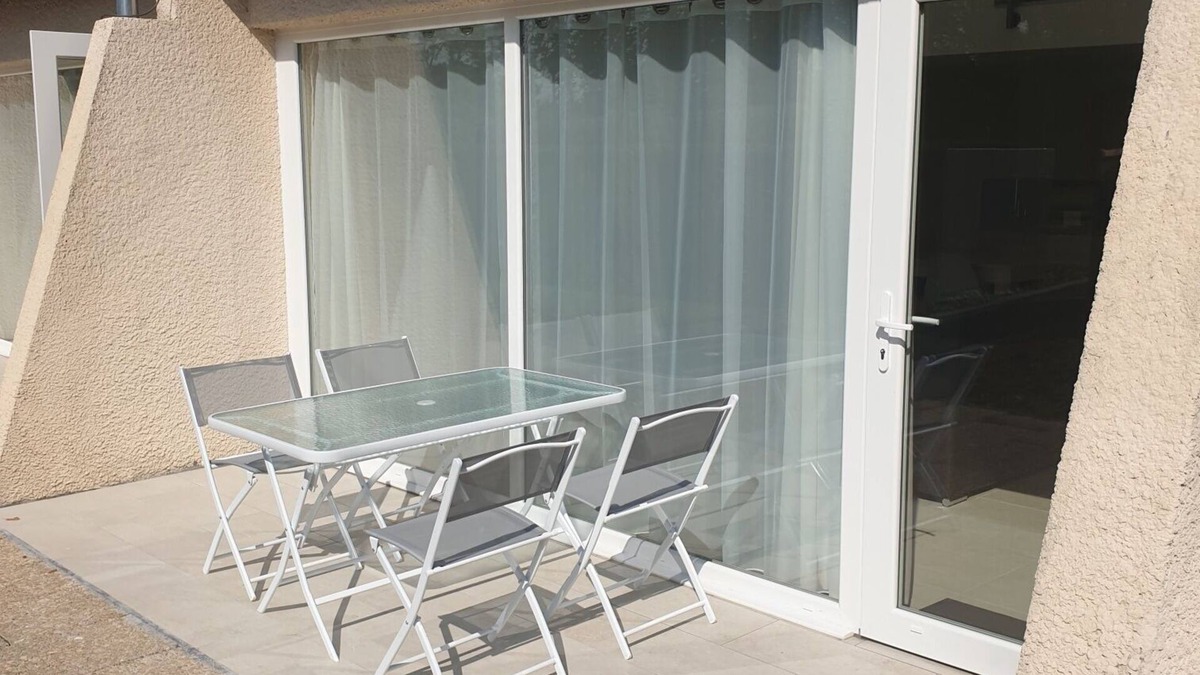 Cappelle-en-Pevele Apartment | Appart Hotel