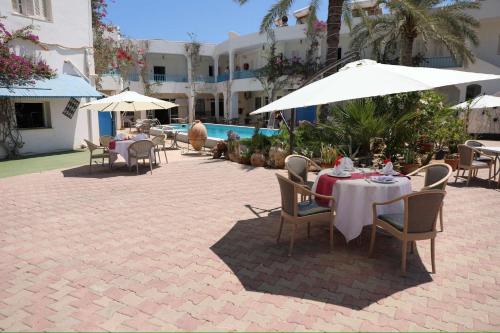 Playa Sidi Mehrez Apartment | Appart Hotel Rodes
