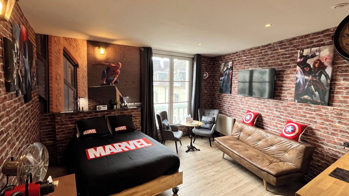 Dole Apartment | ★ Appart Le Marvel - Coeur center ville proche véloroute - Wifi Netflix ★