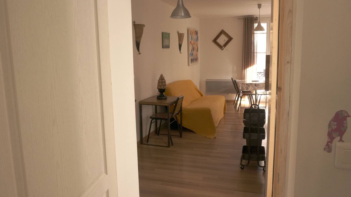Bedarieux (ornac) Apartment | Appart n°3 : rez de Chaussée, Meublé de Qualité Pour 2 à 3 Personnes