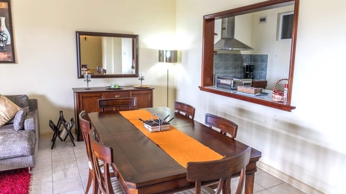Trianon Apartment | Appart Quatre Bornes