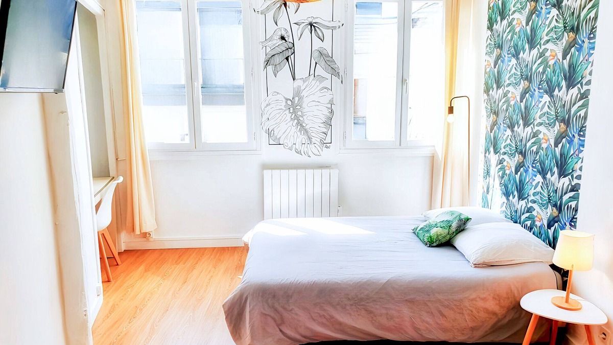 Quartier Vieux Marche-Cathedrale Apartment | Appart Rouen Centre Studio Explorateur