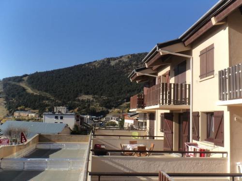 Les Angles Apartment | Appart T2 cabine grande terrasse classé 2 *