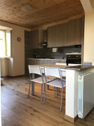 Capizzone Apartment | Appartamenti la muraca