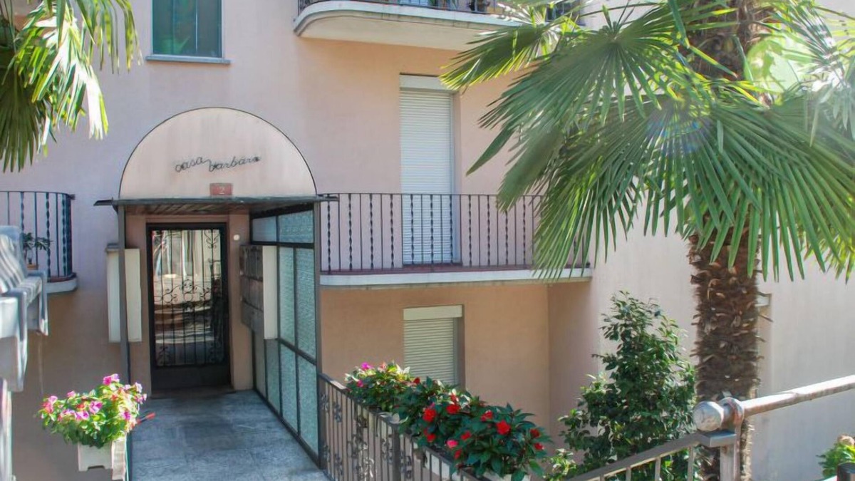 Muralto Apartment | Appartamento 2- Giardino by Interhome