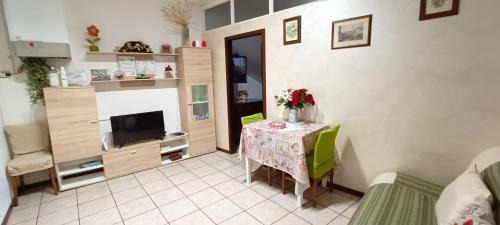 Biumo Superiore Apartment | Appartamento da Raffaella CIR O12133 CNI OOO39