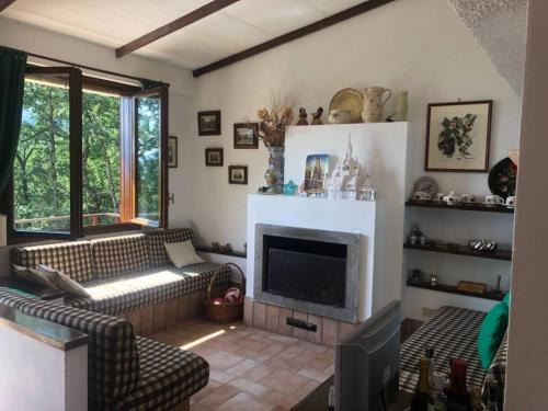 Rocca di Cambio Apartment | Appartamento EdenSirente