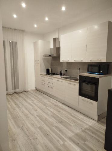 Falconara Marittima Apartment | Appartamento Moderno, Comfort, Mare e Posizione Top