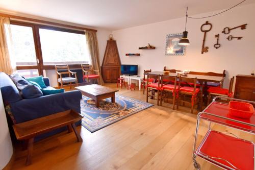 Campo Carlo Magno Apartment | Appartamento al Passo