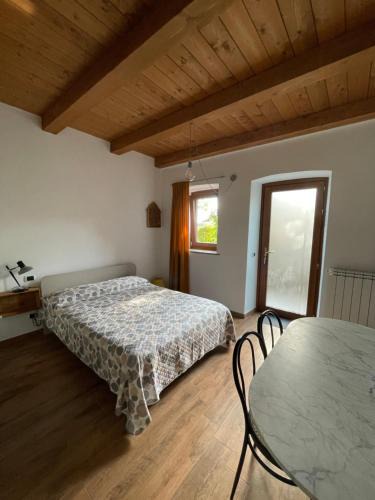 Azeglio Bed & Breakfast | Appartamento Via Piane Azeglio
