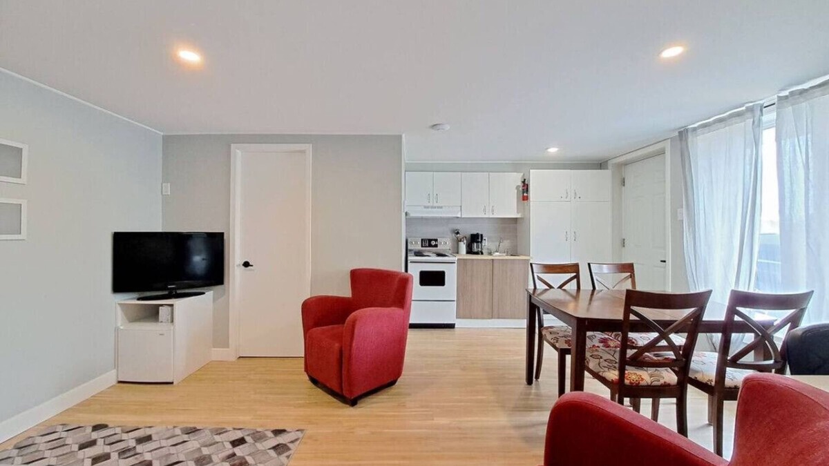 Ste Anne de Beaupre Apartment | Appartement Confort 11