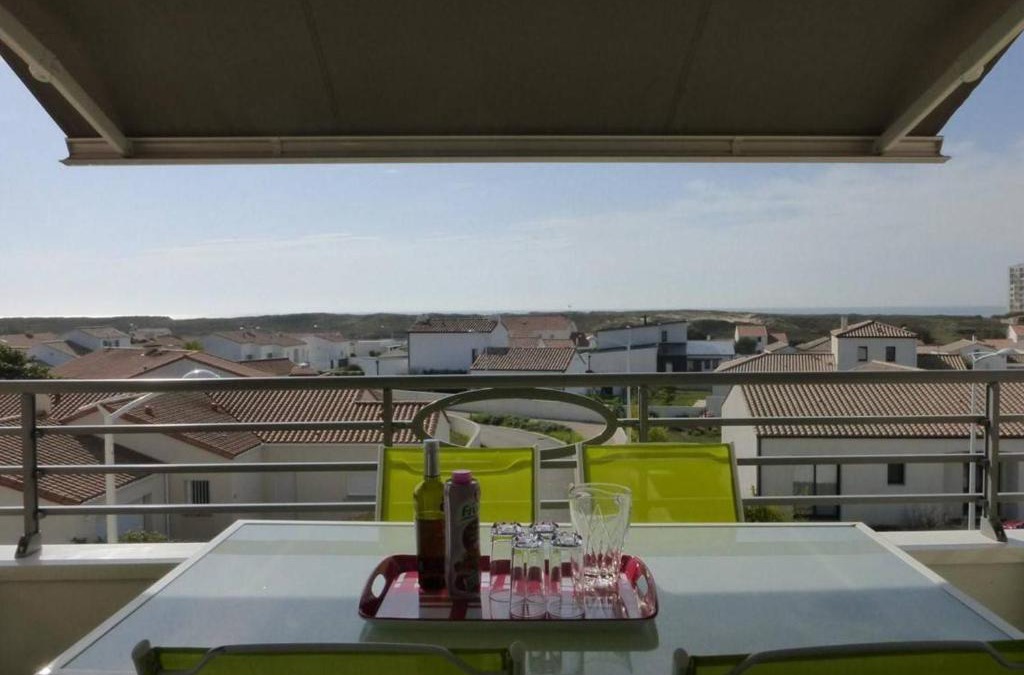 Saint-Gilles-Croix-de-Vie Apartment | Appartement 2 pièces avec balcon, parking et proche plage à Saint-Gilles-Croix-de-Vie - FR-1-224-587