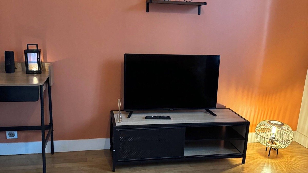 L'Ile-Saint-Denis Apartment | Appartement Dans une Maison, Proche Village Olympique et Stade de France
