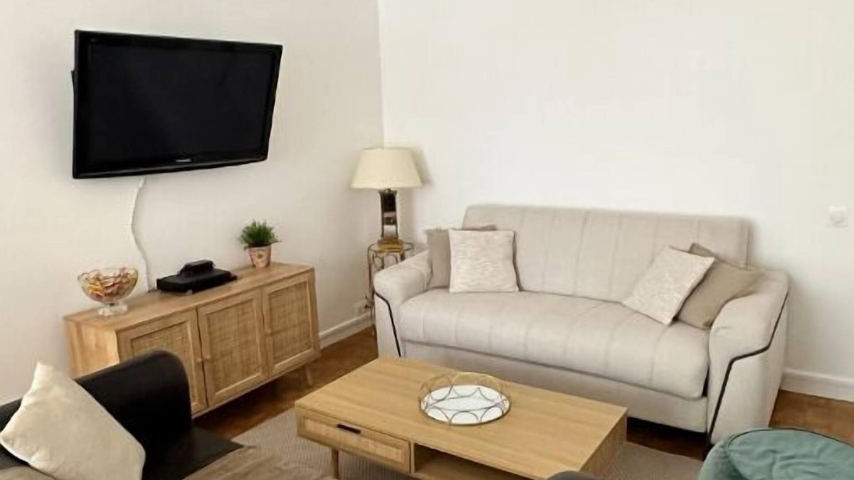 Parchamp–Albert Kahn Apartment | Appartement Cosy et Neuf à 3 Mins du Metro Ligne 10