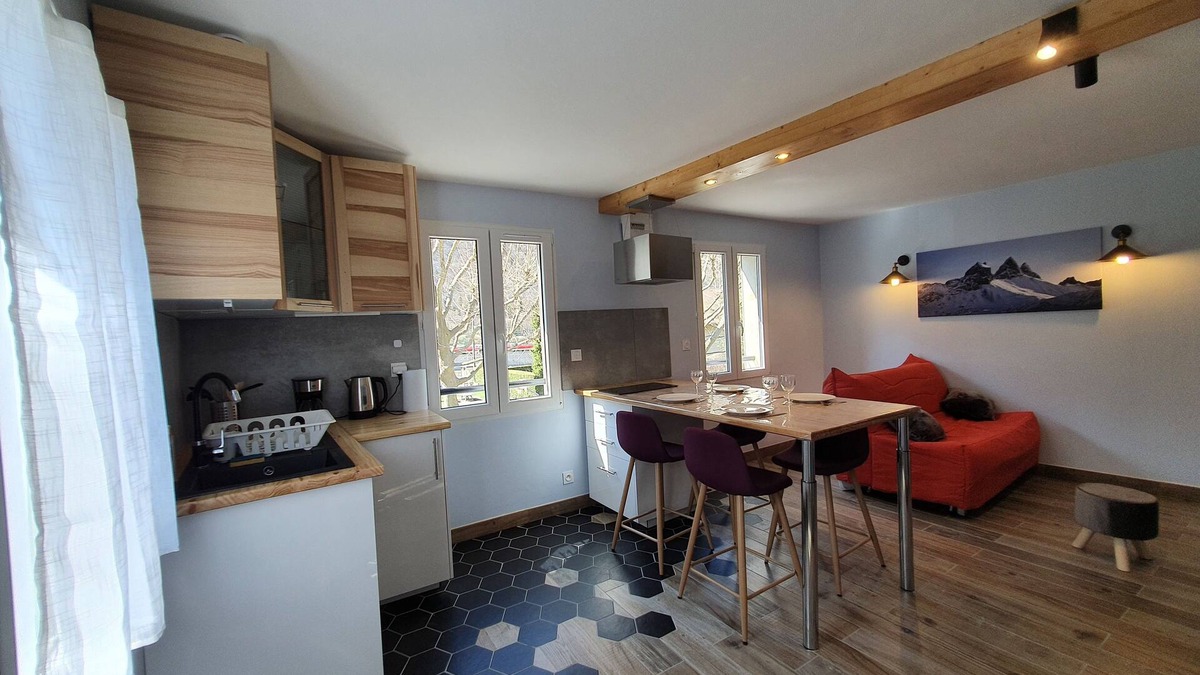 Pontamafrey-Montpascal Apartment | Appartement 40m² Avec Jardin, Calme, Pied des Cols!