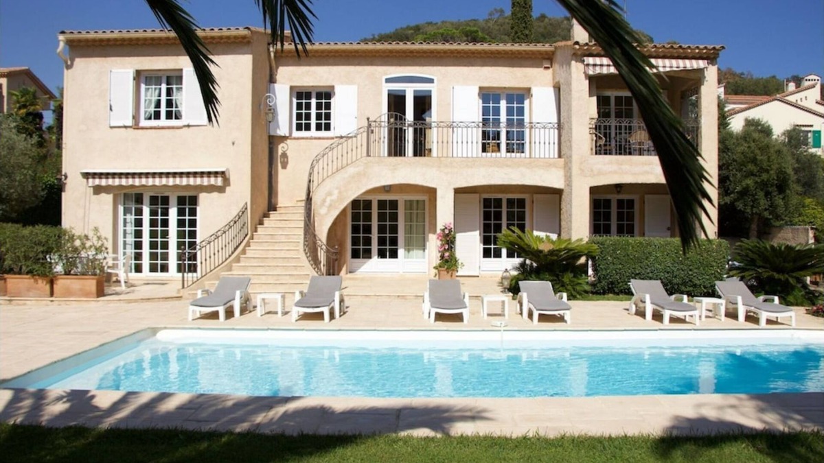 La Napoule Apartment | Appartement Azur Swimming pool, sandy beach/village 400 m, air conditioning, private parking,