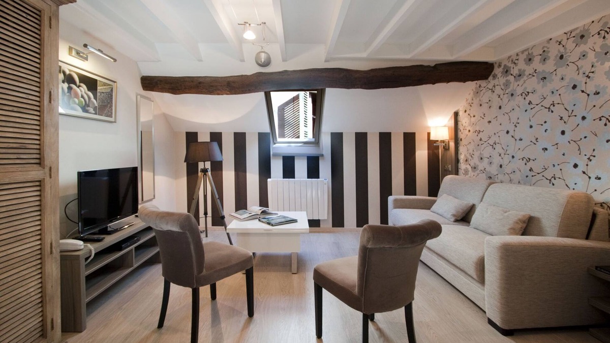 Nuits-Saint-Georges Apartment | Appartement familial sur la route des Grands Crus