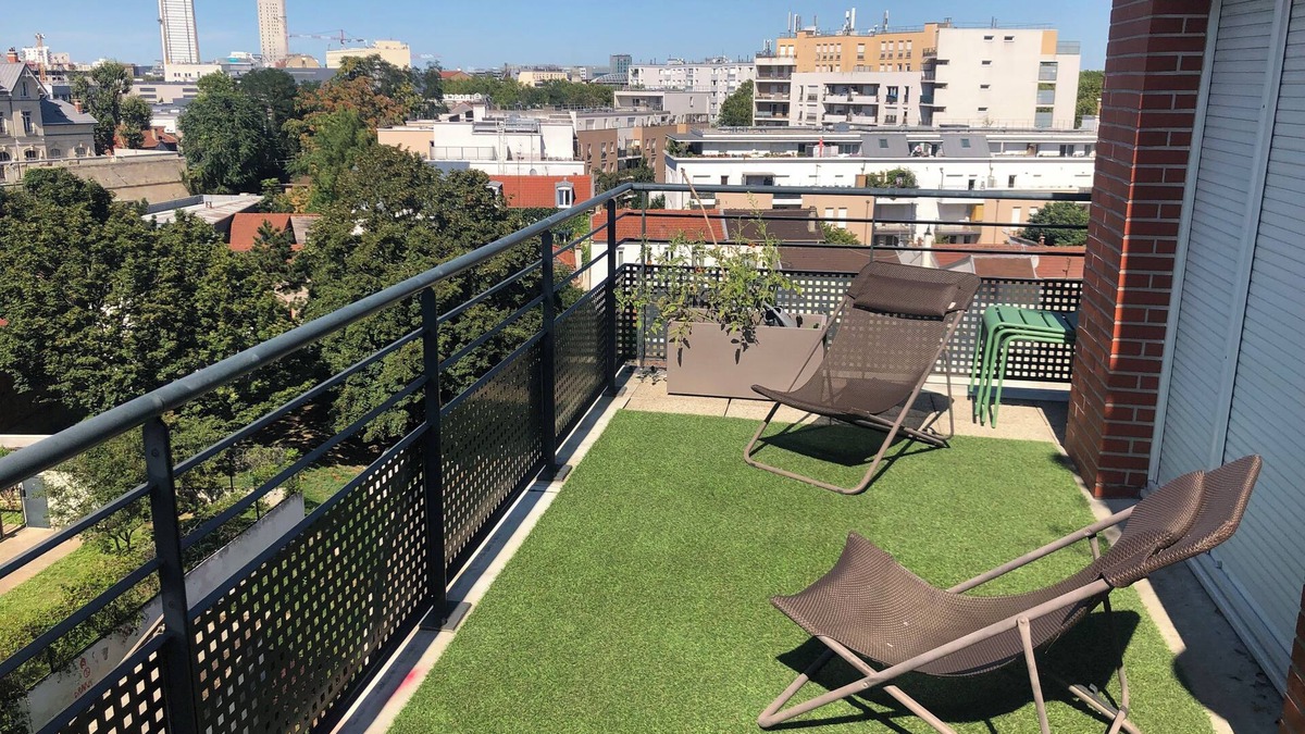 Les Puces de Saint-Ouen Apartment | Appartement Avec Terrasse