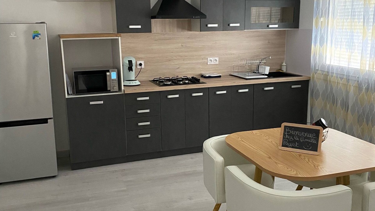 Saint-Rome-de-Cernon Apartment | Appartement Moderne et Cosy à St Rome de Cernon