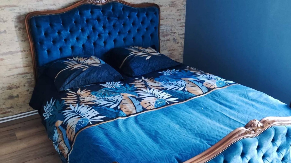 Sedan Apartment | Appartement à 100m du Plus Grand Château Fort D'europe