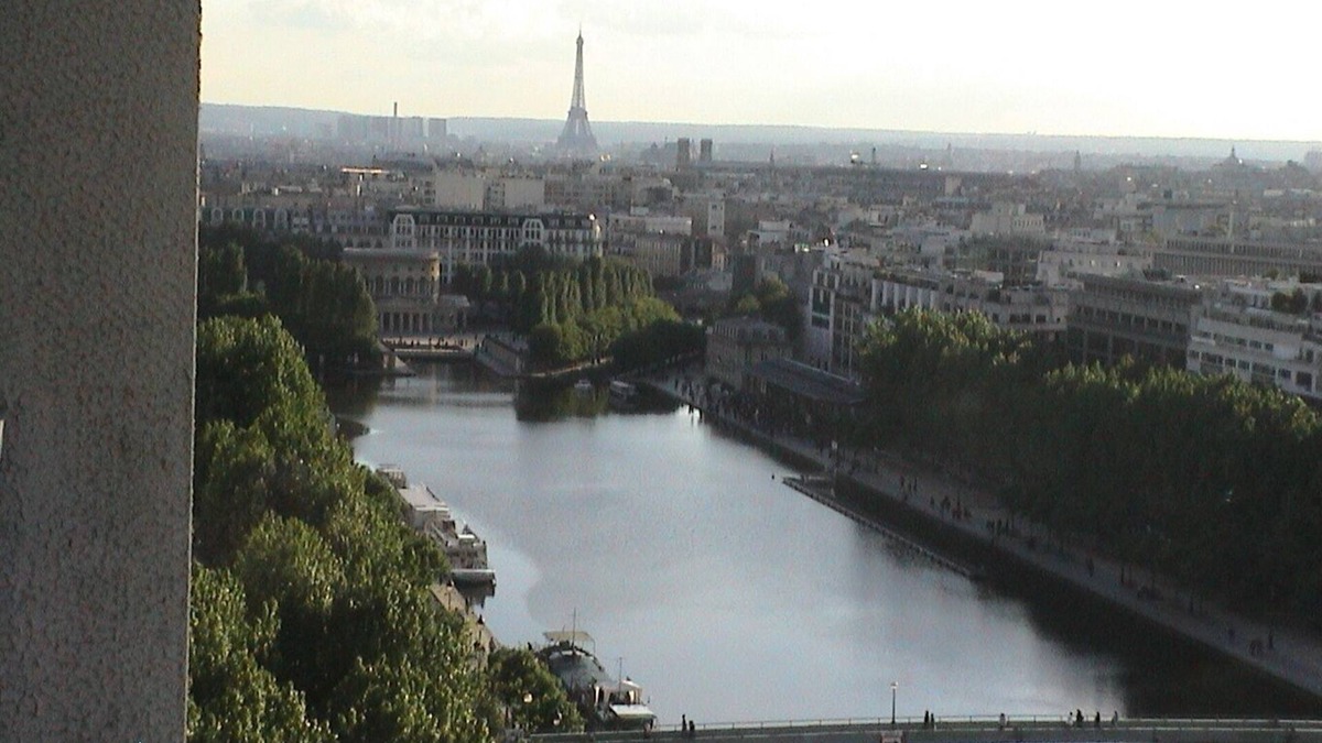 La Villette Apartment | Appartement à Paris, Avec Magnifiques Vues sur Paris