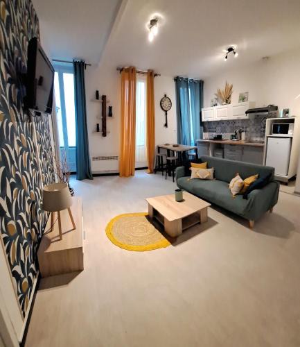 Saint-Charles Apartment | Appartement 1er Marseille Saint-Charles