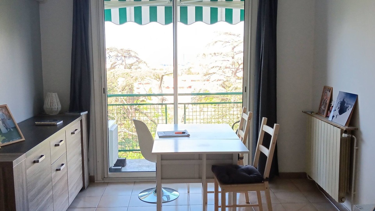 Montolivet Apartment | Appartement 2 Chambres Pour 4 Personnes