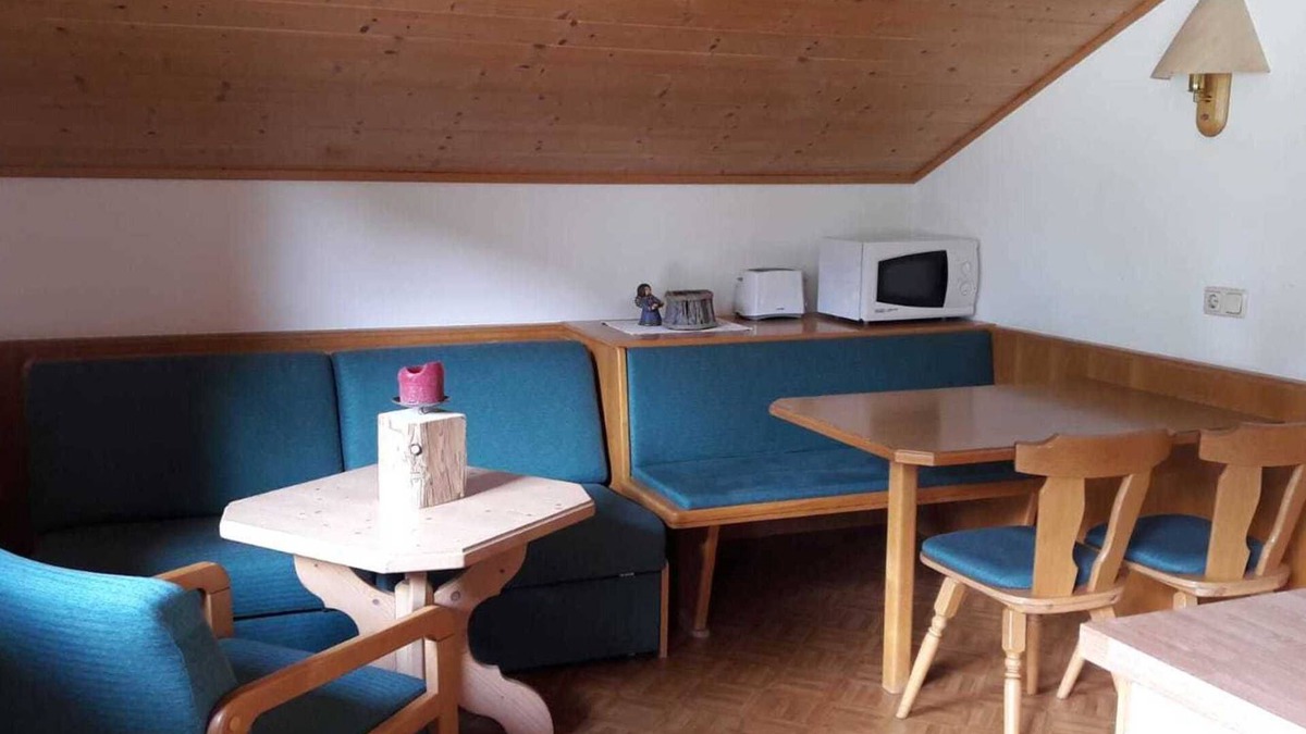 Sankt Jakob in Defereggen Apartment | Appartement 2 - Ferienwohnungen Erlsbacher