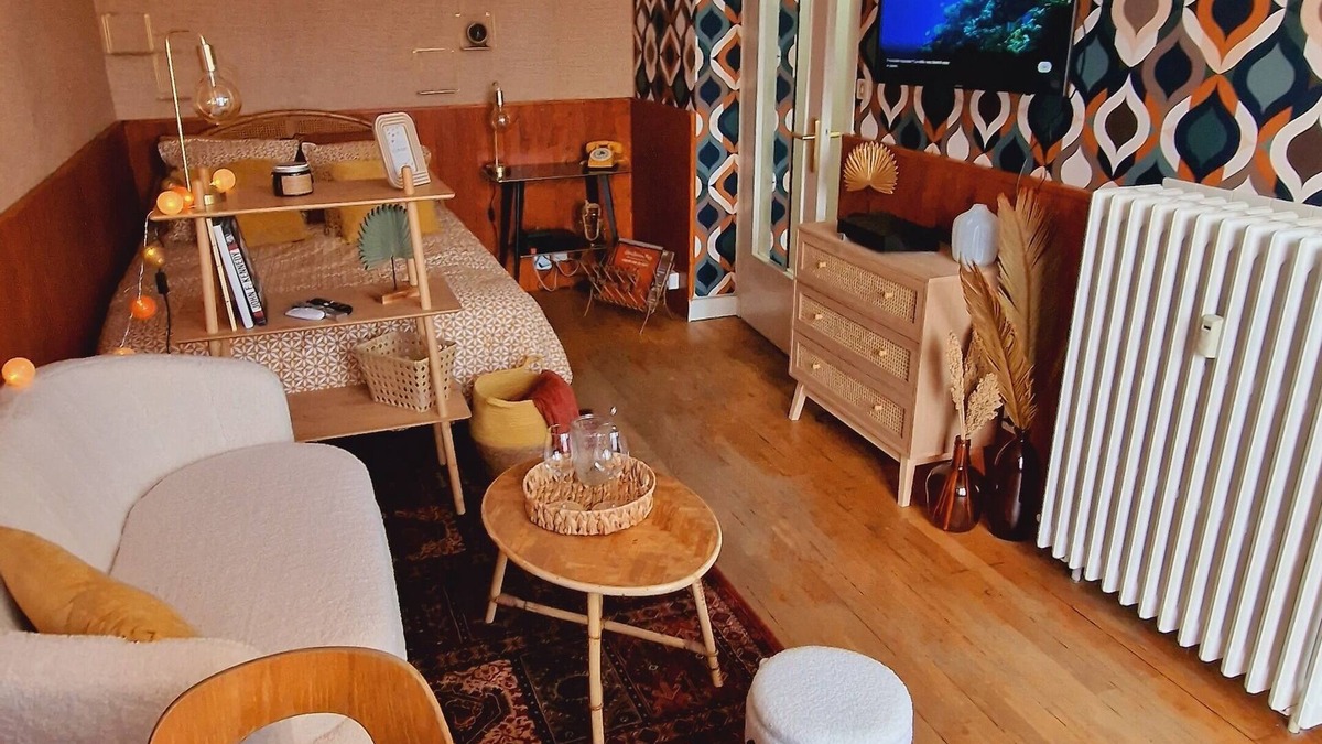 Chalon-sur-Saone Apartment | Appartement 2 Pers aux Belles Allures 60/70s à 8mn à Pieds du Centre