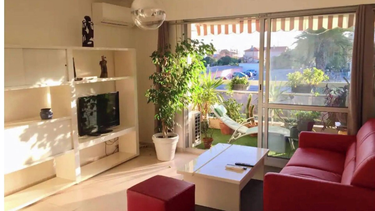 Plaine de la Brague Apartment | Appartement 2 pièces, 200m de la mer, Piscine