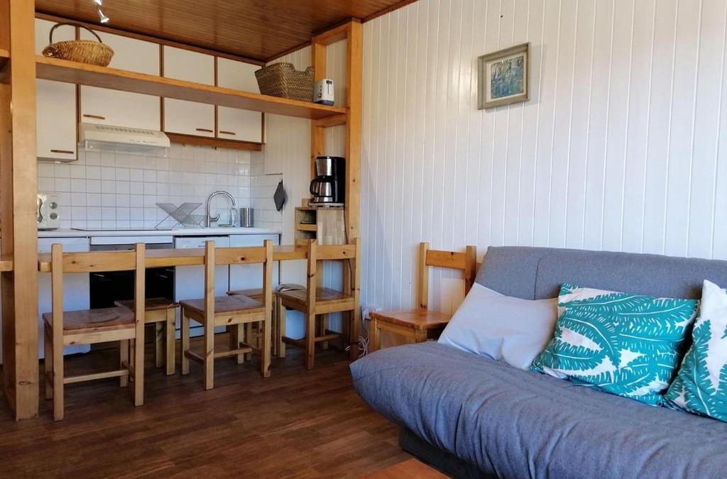 Cognet Apartment | Appartement 2 pièces 6 pers avec balcon, parking et animaux acceptés - L'Alpe d'Huez - FR-1-405-10
