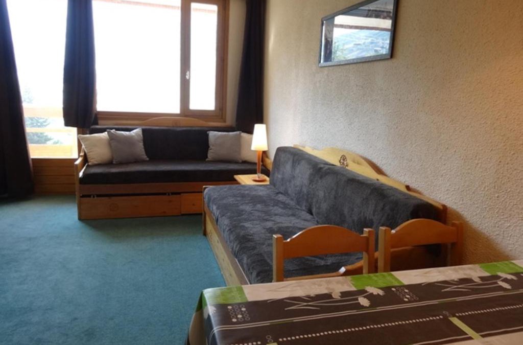 Reberty Apartment | Appartement 2 pièces avec balcon, exposé sud, aux pieds des pistes - Les Menuires - FR-1-178-81