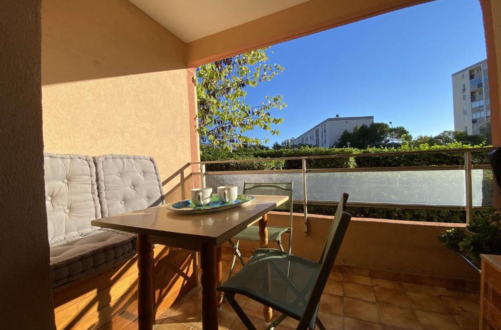 Sainte-Maxime Apartment | Appartement 2P Cabine à Sainte-Maxime, 4 Couchages, Rez-de-Chaussée, Proche Centre et Bord de Mer - FR-1-226-500